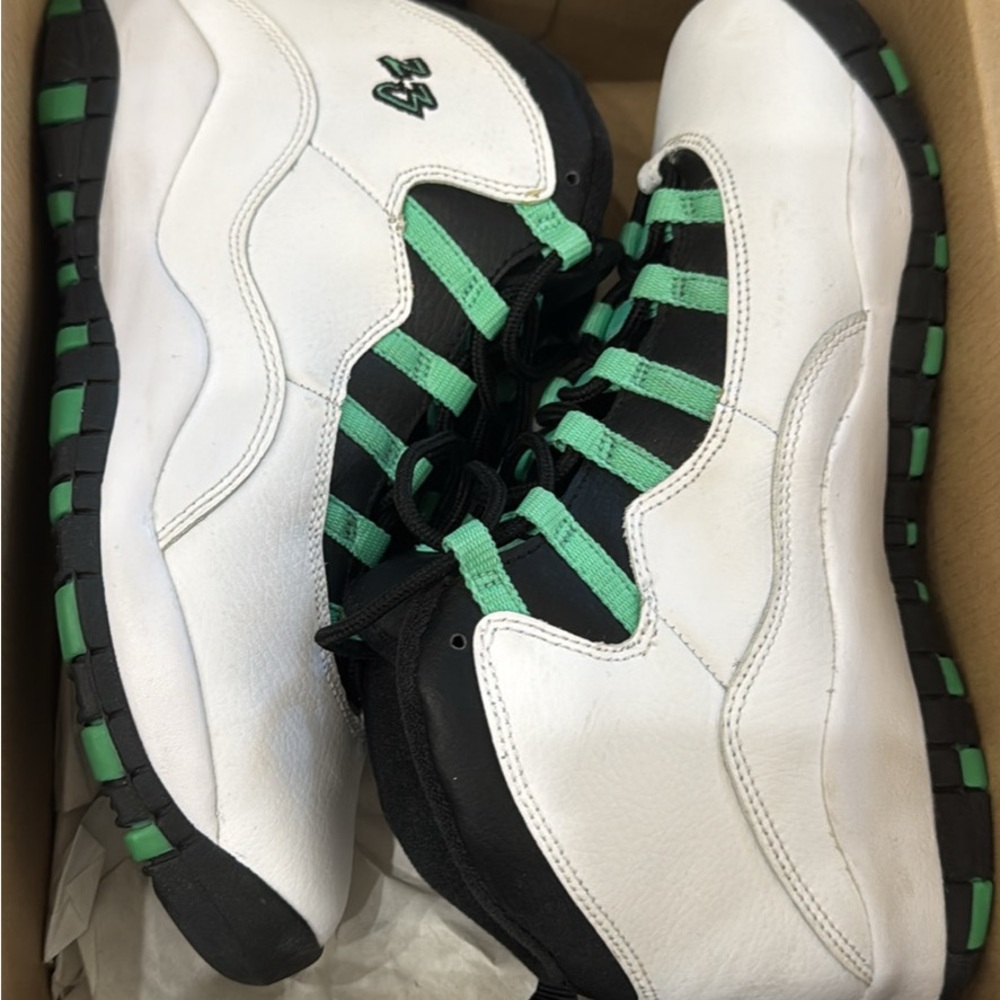 Jordan Air 10 Retro 30th GG in Black and Green